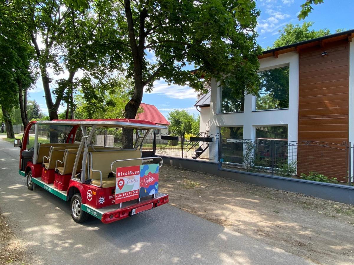 Bike & Fun Apartments - Balatonakarattya Ngoại thất bức ảnh