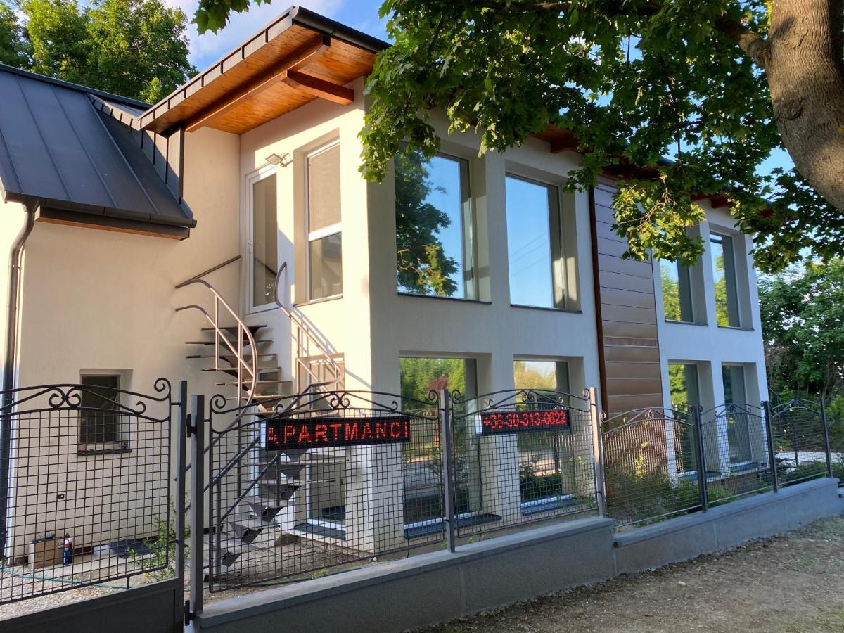 Bike & Fun Apartments - Balatonakarattya Ngoại thất bức ảnh