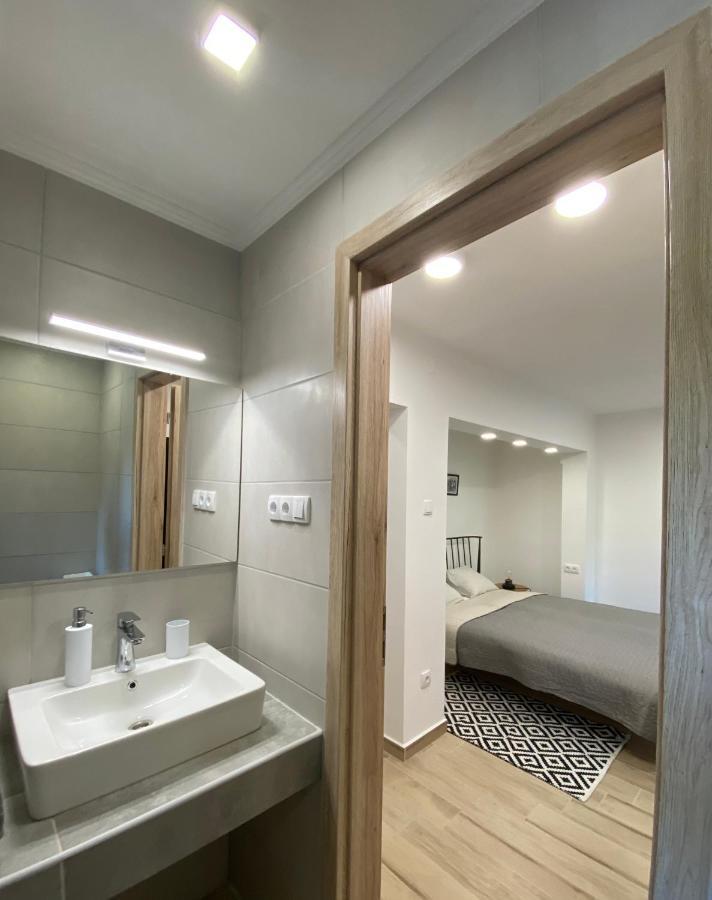 Bike & Fun Apartments - Balatonakarattya Ngoại thất bức ảnh